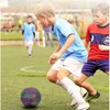 Balón de fútbol reflectante holográfico, tamaño 45, balones de fútbol que brillan en la oscuridad, regalos con inflador, excelente elasticidad, artículos deportivos 240103