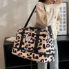 Leopard Pattern Travel Duffle Bag Nylon Large Capacity Sports Gym Bag with Wash Bag Weekend Overnight Luggage Bag 240103