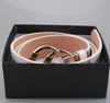 Luxury Designer Belt Mens Belt Fashion Smooth Buckle Golden Belt Wholesale Cinturones Alloy Dinner Party Present Box Top Belt för Designer Women Belts High-end Man Belt