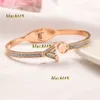 Bangle 3 Color Luxury Armband Kvinnor Bangle Designer Letter SMYCKEL 18K Guldpläterad rostfritt stål Armband Manschett Fashion Jewelry Accessories Letter 2024