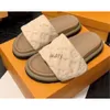 Pantoufles de créateurs femmes été blanc noir rose maille brodée lin en relief beige en bois pantoufles mules à fond plat Loe luxe sandales rouges gris gourmandes