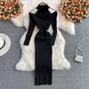 Yuoomuoo şık moda seksi sargı kalçaları kesilmiş omuz uzun kollu örgü sonbahar elbise zarif bayan high cadde bodycon vestido 240103