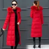 革の女性冬の長いパーカー女性冬の濃厚なコート暖かいパッド入り風のパッケージパック可能なミッドロングパーカージャケットと毛皮のフード