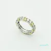 Anello per coppia in cristallo di moda per il fascino del prodotto femminile tra oro pieno di anelli di diamanti gioielli con anelli firmati