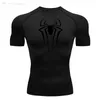 Den korta ärmens t-shirt Summer Breattable Quick Dry Sports Top Bodybuilding Track Suit Compression Shirt Fitness Men 240106