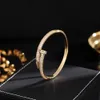 Diseñador Tornillo Brazalete Pulsera Uñas Amor Moda Joyas de lujo Cuidador Original Moda Oro de 18 quilates Diamante para mujeres Hombres Pulseras de uñas Pulsera de joyería de plata CNSA