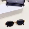 Designer Solglasögon för kvinnor Luxury Brand CE Celebrity Retro Arc de Triomphe Sun Glasses Avancerad metallram UV -skydd Utomhusglasögon Kvinnstrandskuggor