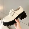 Sapatos de vestido Estilo Britânico Redondo Toe Couro 2024 Mulheres Sola Grossa Única Plataforma Retro Oxford Estudantes JK Uniforme