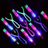 4 pièces incroyable jouet léger flèche fusée hélicoptère jouet volant lumière LED jouets fête amusant cadeau élastique catapulte