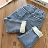 213 jaar peuter baby winterjeans kinderen dik fluwelen warme denim broek voor meisjes slanke leggings kinderen blauwe fleece broek 240122