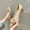 Chaussures à talons hauts femmes printemps Version coréenne perle strass bout pointu chaussures pour femmes talons épais pompes Zapatillas Mujer 240103