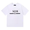 23 Mens T Shirt Designer T Shirt Mens Tees Tees Amaris T-shirt Pure Cotton Hateble Street Wear Summer Fashion Shirt med brevtryck Par som bär samma kläder