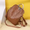 Zaini a nastro da donna Designer di alta qualità in morbida pelle con lettere Borsa posteriore di marca Borse da viaggio femminili Mochilas Mujer Backbags 240103