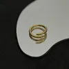 Anello in oro di alta qualità di design spesso Anello per unghie top v-oro con anello di diamanti per donna uomo Galvanotecnica 18k Classico Premium con scatola