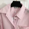 Camisa de diseñador Ropa de mujer Moda para mujer Letra bordada simple Temperamento Manga larga corta Prenda superior Jan 04