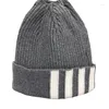 2024 Nouvelle marque de mode TB Chapeau en tricot Bons chauds Hipter Hip Hop Hop 4-Bar Stripes Men Femmes Laine Coton Coton Chapeaux Unisex Ball Caps de bille de qualité supérieure