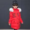 Inverno quente jaquetas para meninas moda pele com capuz crianças meninas outwear à prova dwaterproof água crianças algodão forrado parkas 240103