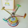 Rolig vuxensamling Retro Wind Up Toy Metal Tin Amusement Park Rotating Plan Windmil Mechanical Clockwork Toy Figures Gift 240103