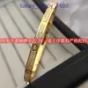 Pulsera de edición de alta calidad Neumáticos de automóvil de lujo ligeros Oro Segunda generación Precisión Estrecha Estrella del cielo completa para hombres y mujeres La pareja tiene caja original