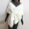 Szaliki Plush Faux Fur Wrap Wrap Bridal Wedding Dilelet Stole Kleaat Bolero wzruszy wzroście