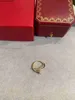 Anello di design per donna Diamante per unghie alla moda di lusso per donna uomo Galvanotecnica di alta qualità in oro rosa premium classico 18 carati con scatola