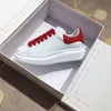 Fashion designer casual women shoes lace-up large white sneakers with excellent spring back and wear-resistant comfort for couples