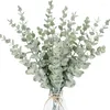 Decoratieve Bloemen 5 STKS Eucalyptus Kunstmatige Bladeren Takken Nep Planten Voor DIY Kerstkrans Bruiloft Jaar Feesttafel Woondecoratie