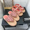 Top Quality Flat Slippers Women's Luxury Designer Summer Beach Grass Weaving Slides Sandals Ankle Strap Towel Flip Flop Sandals Open Toe Holiday Flats Sandal Factory