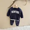 Babykläder Set Boys Girls Hoodie 2st.