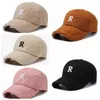 Casquettes de baseball Casquette de baseball en peluche polaire d'agneau Casual Lettre Broderie R Peaked Automne Hiver