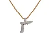 Joyería de Hip Hop Iced Out Goldsilver Color plateado arma colgante collar Micro Pave Zircon Charm Chain para Men5052958