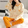 Vêtements de nuit pour femmes DUOJIHUI Deux pièces Casual Home Pyjamas pour femmes Basic Pull Loose Pantalon Mode Simple Automne Sort Couleur Femelle Ensemble