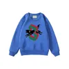 Hoodies Sweatshirts Designer Kidskläder kläder Långärmad G pojkar flickor trycker barn goutfit kid hoodieess chd2310236 ess dhanu