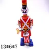 Rolig vuxensamling Retro Wind Up Toy Metal Tin Military Band Robot Drummer Mechanical Toy Clockwork Toy Figures Kids Gift 240104