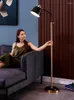 Lâmpadas de assoalho Nordic lâmpada quarto sala de estar sofá próximo à luz luxo e simplicidade moderna mesa vertical de cabeceira