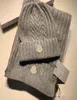 Natal designer camisola chapéu cachecol conjunto masculino e feminino clássico casual quente xale cachecóis cabido boina de inverno qualidade superior 9851100