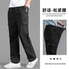 Pantalones de hombre Nuevos pantalones cargo Ropa holgada y recta de gran tamaño para hombre Ropa de trabajo versátil gris sólido Joggers negros Pantalones casuales de algodón para hombre L231113