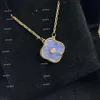 Smycken fyra klöver designer högkvalitativ guldhalsband valentin mors dag för flickvän med lådesmycken