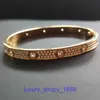 Bracelet de tournevis de concepteur de pneu de voiture de luxe Mode Gold High Version Wide Ten Diamond Bracelet Tournevis de précision Ful ont la boîte d'origine