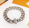 Europe Amérique Mode Hommes Titane Acier Gravé Quatre Feuilles Fleur Argent-Métal Épais Chaîne Liens Patchs Bracelets4053988