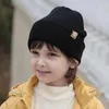 Береты, детская осенне-зимняя вязаная шапка без полей, однотонная шапка на утолщенной флисовой подкладке, головной убор для мальчиков и девочек