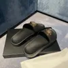 Novo estilo Mule borracha sandália sapatos casuais verão praia slide luxo chinelo moda sapato plano ao ar livre homens mocassins designer sliders presente mulheres sandale viagem com caixa