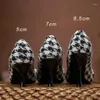 Robe chaussures taille 30-44 femmes pompes 2024 talon aiguille pointu couture perles noires talons hauts