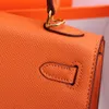 Lyxkrokodilmönster Sling Cross Body Shoulder Bags Womens Mens Real Leather Totes Designer Bag Classic Clutch Handväska Lady Satchel Pochette Top Handle Pink Bag