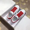Fashion designer casual women shoes lace-up large white sneakers with excellent spring back and wear-resistant comfort for couples