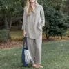 Tendencia de moda para mujer de primavera y otoño, cuello holgado, camisa de manga larga, pantalones de pierna ancha, conjunto Retro informal elegante de Color sólido