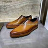 Berluti Chaussures habillées pour hommes Chaussures en cuir Chignon Lapin Achat de chaussures en cuir Semelle intermédiaire couverte avec rayures Alessandro Alto Chaussures de conversion de couleur Oxford Mens Rj