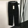 Klassische Denim-Hose für Damen, Designer-Jeans mit Buchstabengürtel, hohe Taille, gerades Bein, Hiphop-Street-Style-Hose