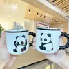 Canecas CupsCeramic 3D Panda Café com Tampas Colheres Dos Desenhos Animados Retro Leite Casal Copos DrinkwareBusiness Presentes Cozinha Bar Suprimentos