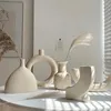 花瓶の家のクリエイティブウェーブホワイトセラミックフラワー花瓶の小さな芽陶器は装飾のためにガラス張りしていません